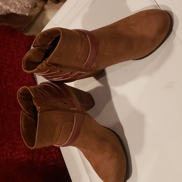 Madden Girl booties - Picture 2 of 6